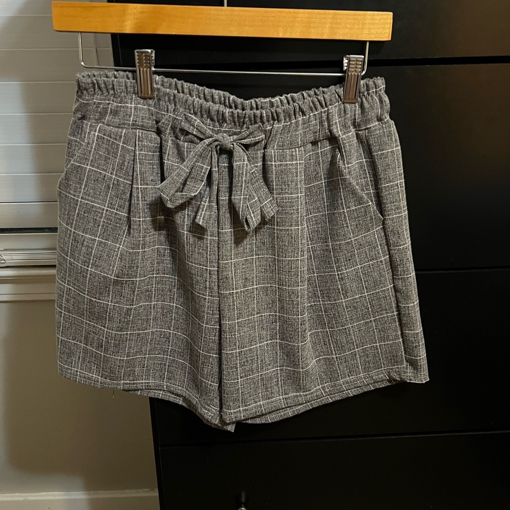 Gray Plaid Tie-Waist Shorts